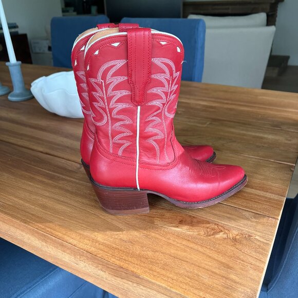 Tecovas Jolene Cherry 8 - Picture 4 of 10